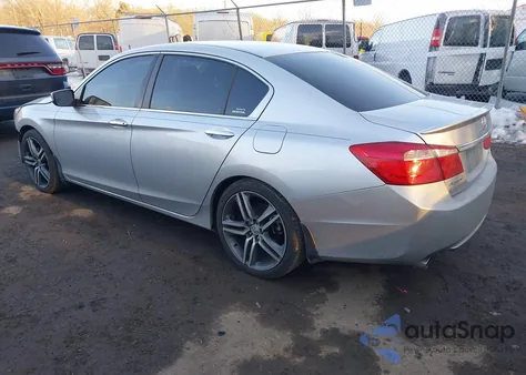 2014 Honda Accord Sport z USA, uszkodzony, nr VIN 1HGCR2F57EA109561